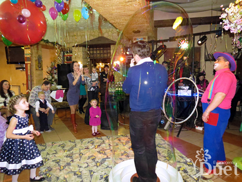 Шоу мыльных пузырей на первом дне рождения - Днепр, Днепропетровск