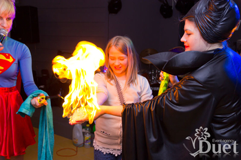 Малефисента - повелительница огня на детском празднике - Днепр, Днепропетровск