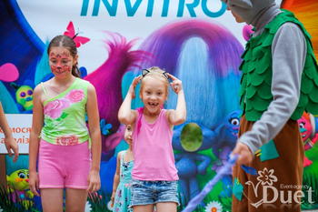 Эмоции детей на рекламной акции в парке - Днепр, Днепропетровск
