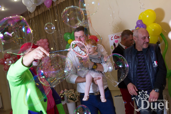 Большие мыльные пузыри на детском дне рождения - Днепр, Днепропетровск